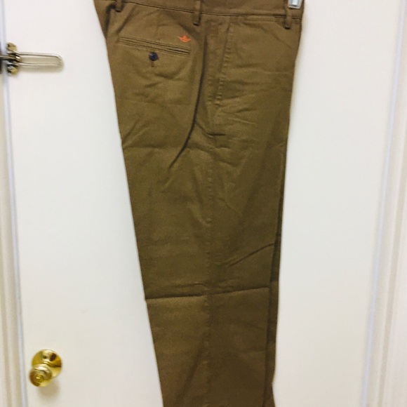 Dockers Pants Classic Fit NWT Field Khaki W 38 L30 - Picture 4 of 4